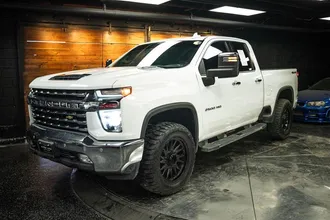 2022 CHEVROLET SILVERADO 2500HD photo 2