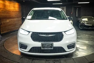 2024 CHRYSLER PACIFICA photo 4