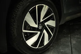 2024 VOLKSWAGEN ATLAS photo 3