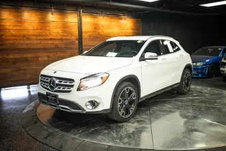 2019 MERCEDES-BENZ GLA photo 2