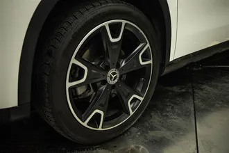 2019 MERCEDES-BENZ GLA photo 3