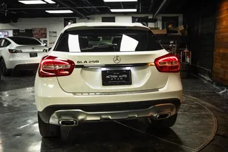 2019 MERCEDES-BENZ GLA photo 6
