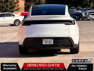 2026 Tesla Model Y Premium photo 6