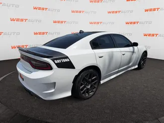 2017 Dodge Charger photo 5
