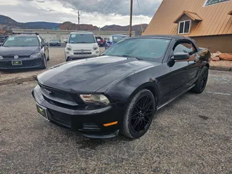 2010 Ford Mustang photo 2