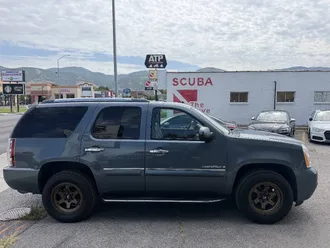 2008 GMC Yukon photo 6