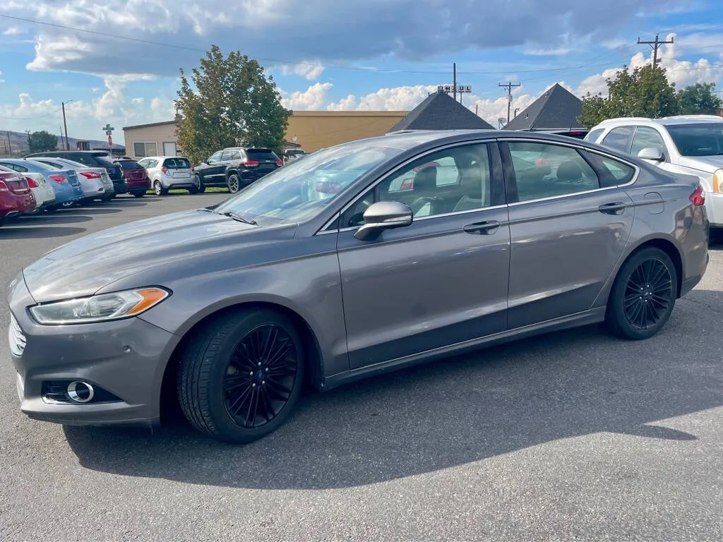 2013 Ford Fusion SE 4dr Sedan