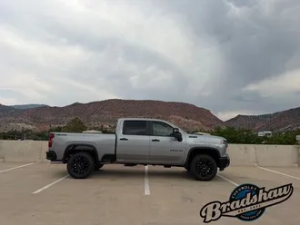 2026 Chevrolet Silverado 2500HD photo 3