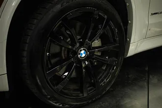 2017 BMW X5 photo 3