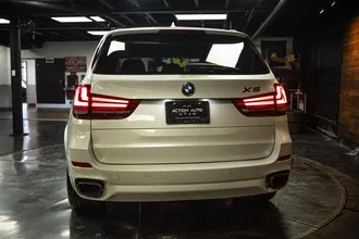 2017 BMW X5 photo 6