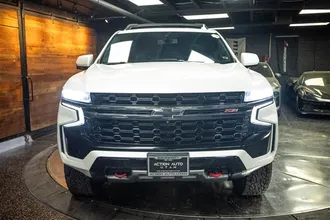 2021 CHEVROLET SUBURBAN photo 4