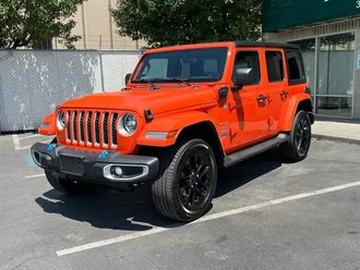 2023 Jeep Wrangler Sahara 4xe photo 3