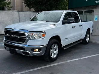 2024 RAM 1500 Big Horn photo 3
