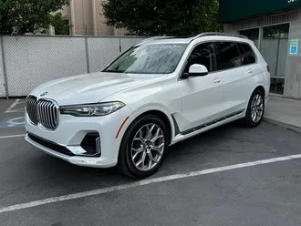 2020 BMW X7 xDrive40i photo 3