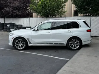 2020 BMW X7 xDrive40i photo 4