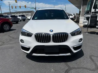 2018 BMW X1 photo 2