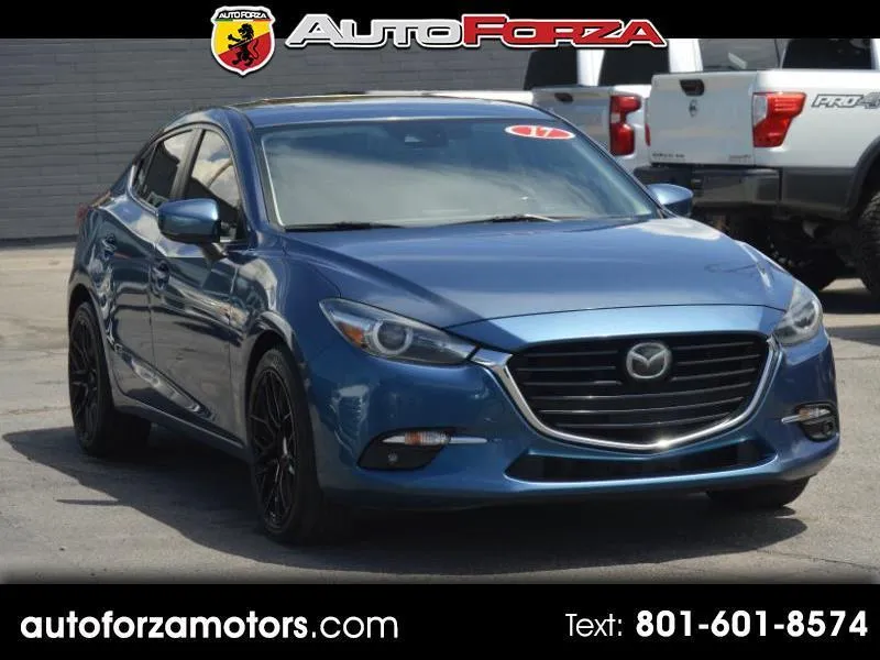2017 Mazda MAZDA3 S Grand Touring