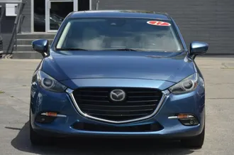 2017 Mazda MAZDA3 photo 2