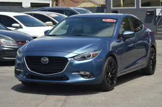 2017 Mazda MAZDA3 photo 3