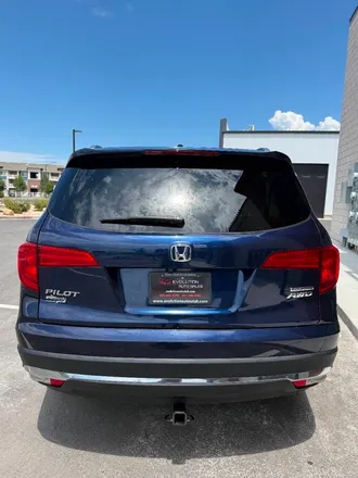 2018 Honda Pilot photo 4