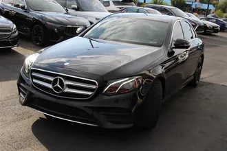 2017 MERCEDES-BENZ E-CLASS photo 4