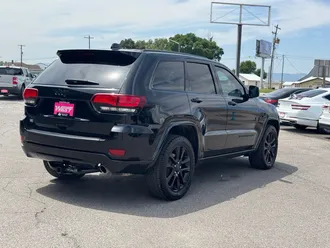 2020 Jeep Grand Cherokee photo 6