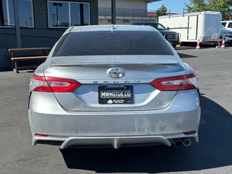 2020 Toyota Camry photo 4