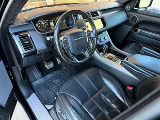 2017 Land Rover Range Rover Sport HSE Dynamic photo 2