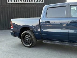 2020 Ram 1500 photo 4