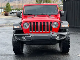 2020 Jeep Wrangler photo 2