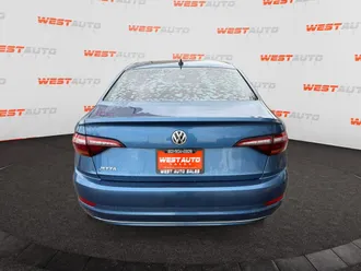 2019 Volkswagen Jetta photo 4