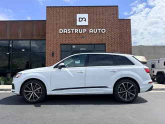 2023 Audi Q7 photo 3
