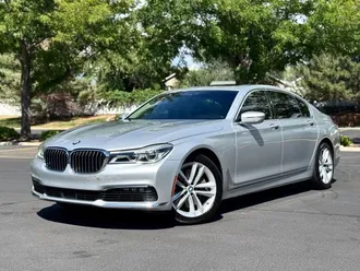 2018 BMW 7 Series photo 2