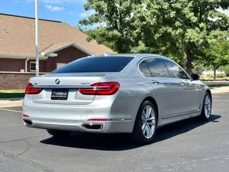 2018 BMW 7 Series photo 4