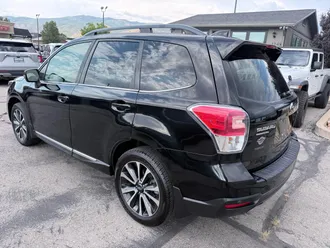 2018 Subaru Forester photo 3