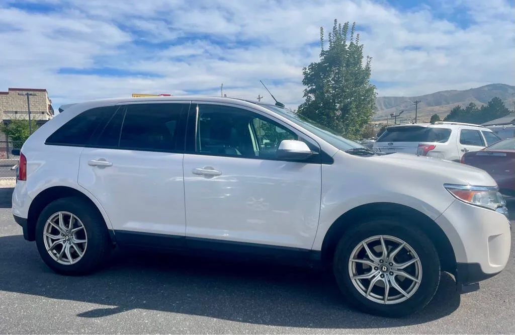 2013 Ford Edge SEL AWD 4dr Crossover