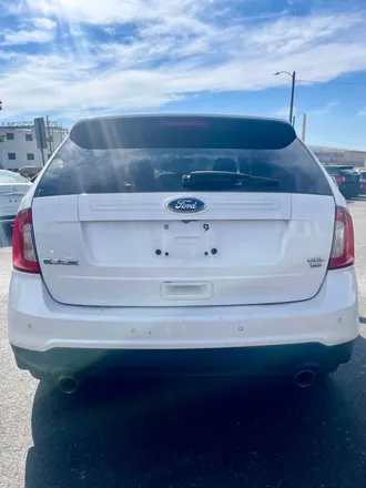 2013 Ford Edge photo 4