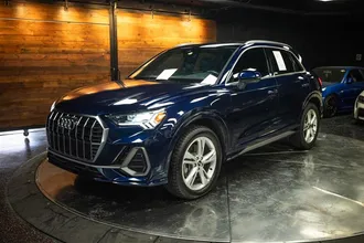 2023 AUDI Q3 photo 2