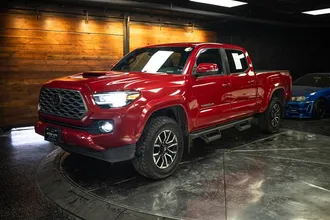 2023 TOYOTA TACOMA photo 2