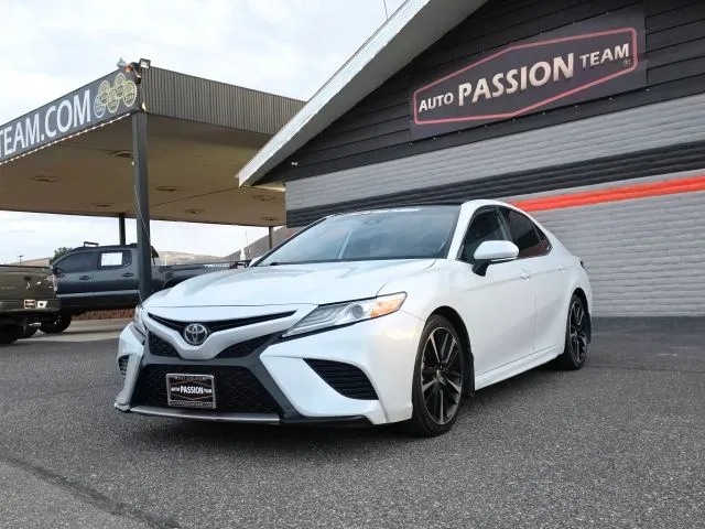 2020 Toyota Camry XSE Sedan 4D