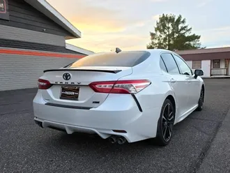 2020 Toyota Camry photo 5