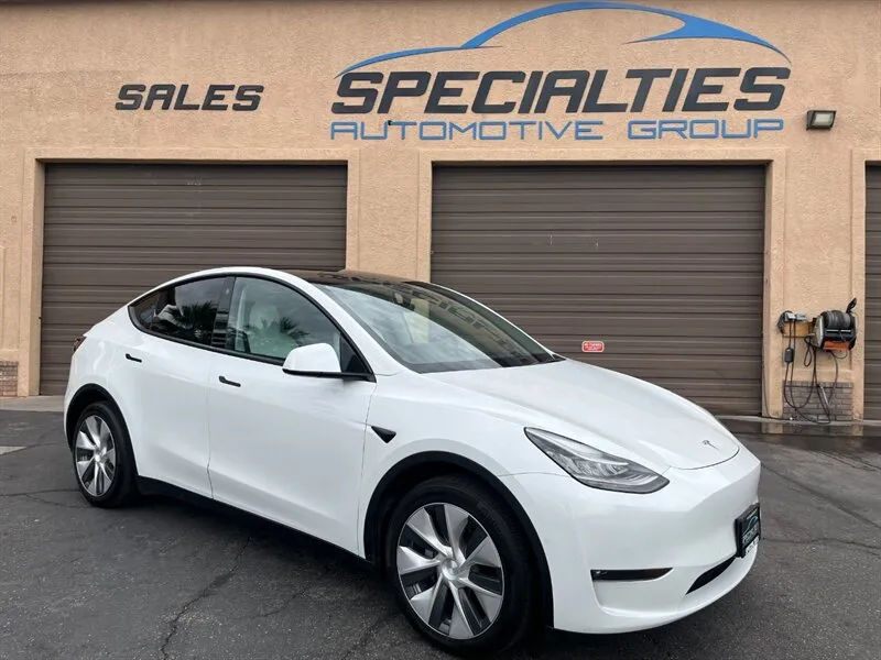2022 Tesla Model Y Long Range Long Range