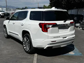2023 GMC Acadia Denali photo 5