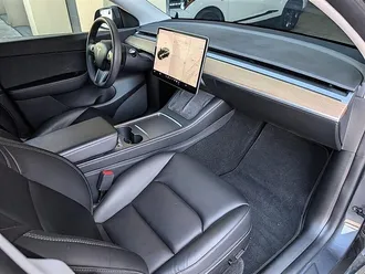 2021 Tesla Model Y Long Range photo 4