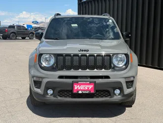 2022 Jeep Renegade photo 2