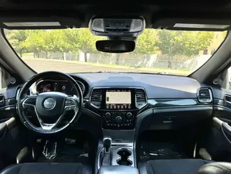 2019 Jeep Grand Cherokee photo 6