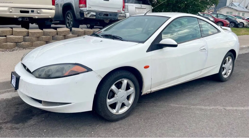 1999 Mercury Cougar Base 2dr V6 Hatchback