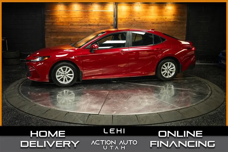 2025 TOYOTA CAMRY LE