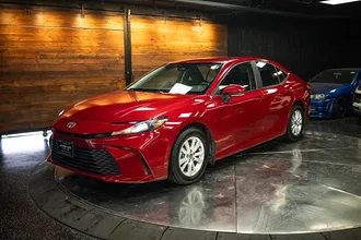 2025 TOYOTA CAMRY photo 2