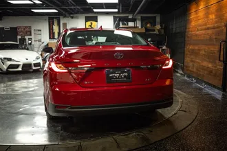 2025 TOYOTA CAMRY photo 6